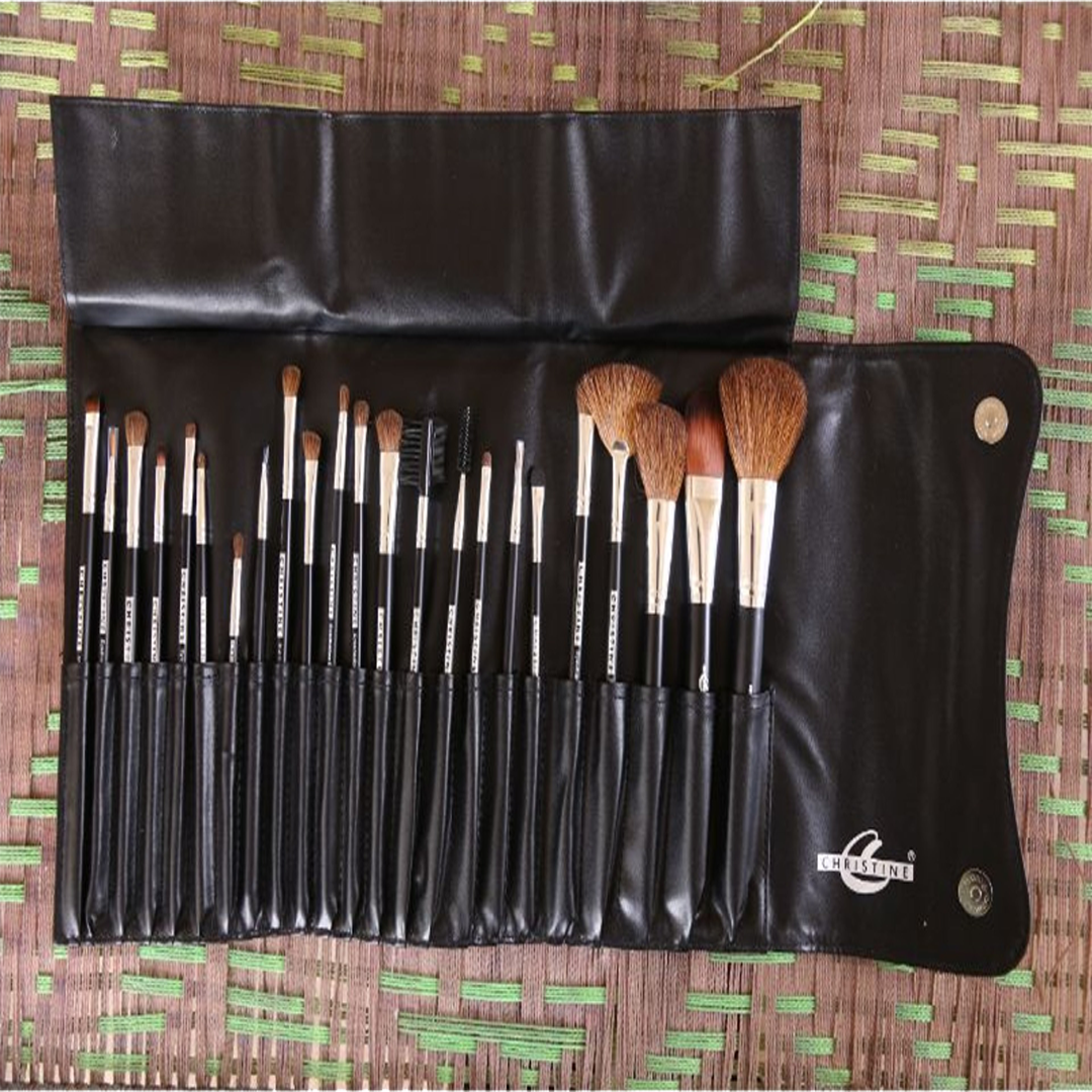 Christine Large Brush Kit Set – 23 Pieces